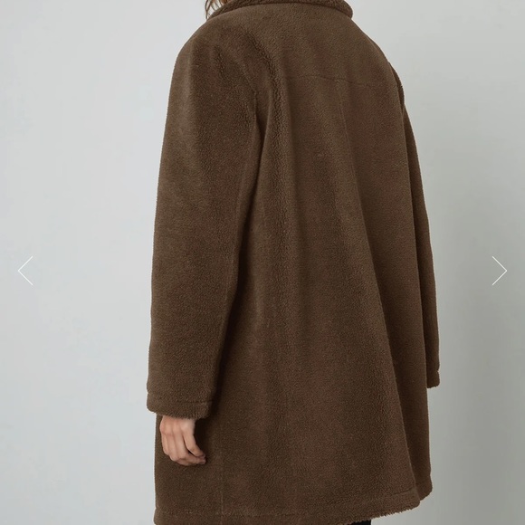 Christine Faux Sherpa by Velvet Size Medium Color Olive - Picture 7 of 7